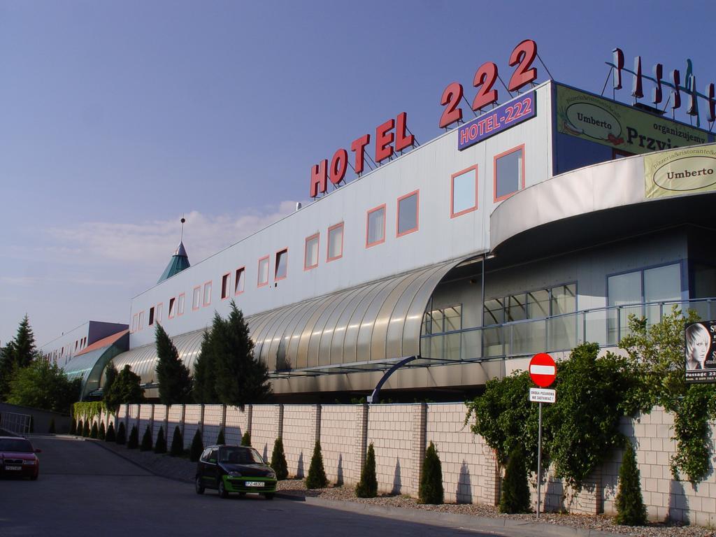 Hotel 222 Poznań Exteriör bild